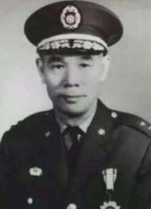 ​钟松简介（钟松国民革命军陆军中将）