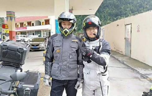 翻了翻薛佳凝的微博，讲真，如果胡歌真的要结婚我希望那个人是她