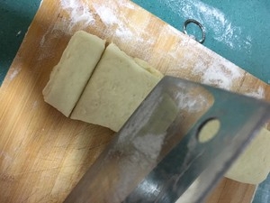 经典小零食马蹄酥，这样做，老少皆宜还好吃