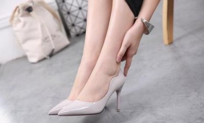 ​鞋柜高跟鞋留多高的高度(鞋柜放鞋的层板多高)