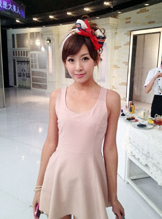 张子萱，1984年2月6日出生于北京市，中国内地影视女演员、模特