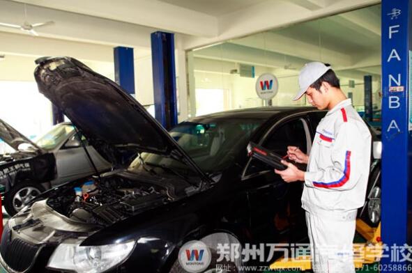 万通汽修学校价格表（万通汽修学校地址是什么）(1)