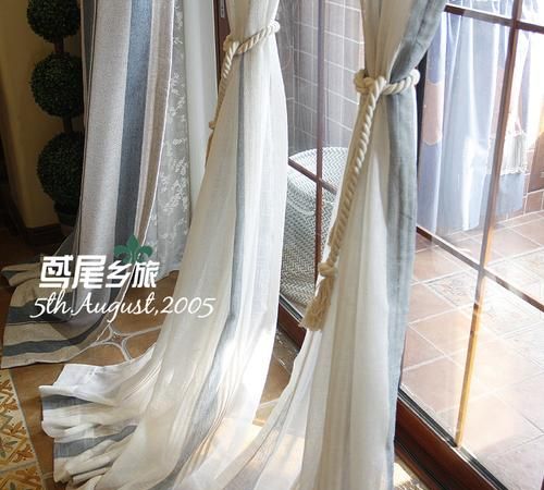 房间里挡纱帘对面能看到窗户吗