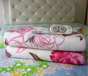 ​孕妇能睡电热毯吗 为什么孕妇不能用电热毯？看了真相后，宁愿冷也不敢用了！