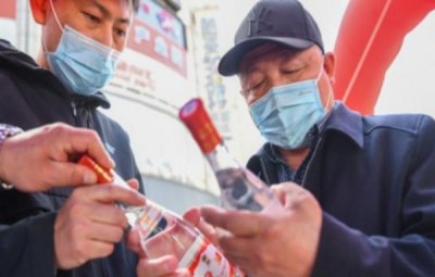 ​汾酒清香老酒42度价格(汾酒清香老酒一坛香53度1.5l)