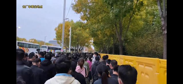 富士康为啥让员工徒步返乡（富士康员工为何徒步返乡）(3)