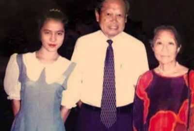 ​翁帆与杨振宁相差54岁，结婚11年后，翁帆说出在一起实情！