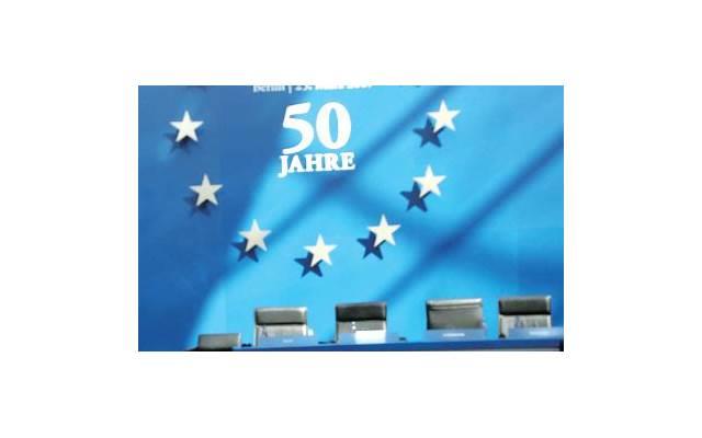 自己出轨被老婆发现了该怎么样挽救，老婆发现了怎么办？