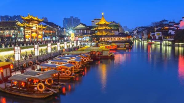 金陵是哪个城市(金陵指什么)