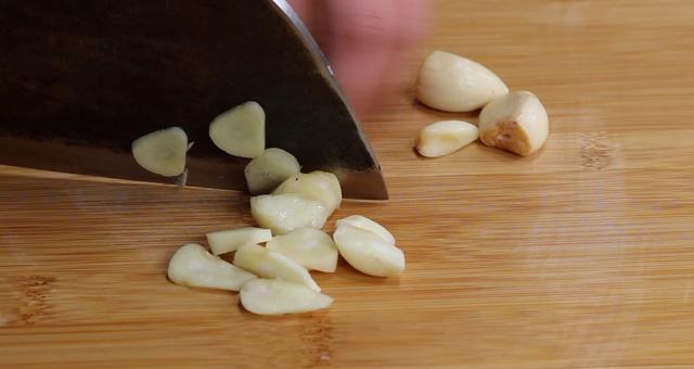 草鱼的做法大全最正宗的（教你草鱼最好吃的做法）(3)