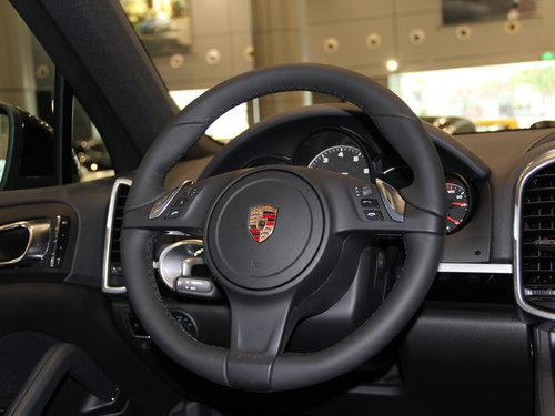 新手开保时捷卡宴（开卡宴的司机为何都如此）(3)