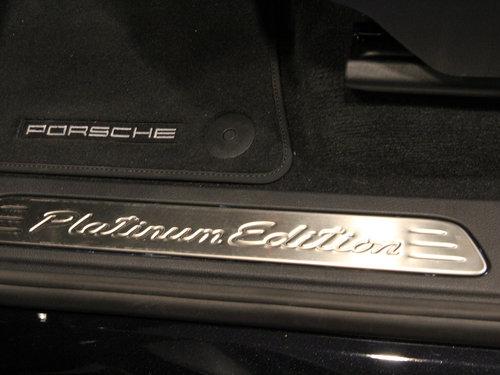 新手开保时捷卡宴（开卡宴的司机为何都如此）(6)