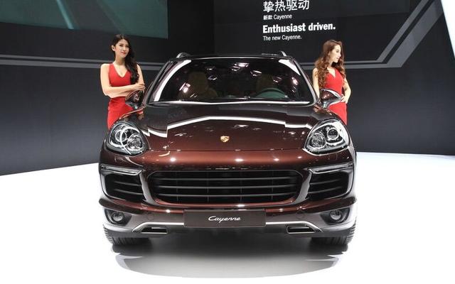 新手开保时捷卡宴（开卡宴的司机为何都如此）(1)