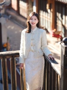 ​适合外出拍照，这8个拍照姿势，拍照气质漂亮，自然优雅