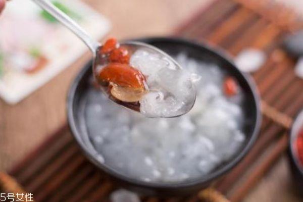 银耳要泡多久才可以煮 吃银耳有什么好处