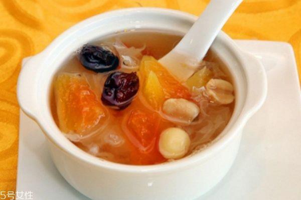 银耳要泡多久才可以煮 吃银耳有什么好处