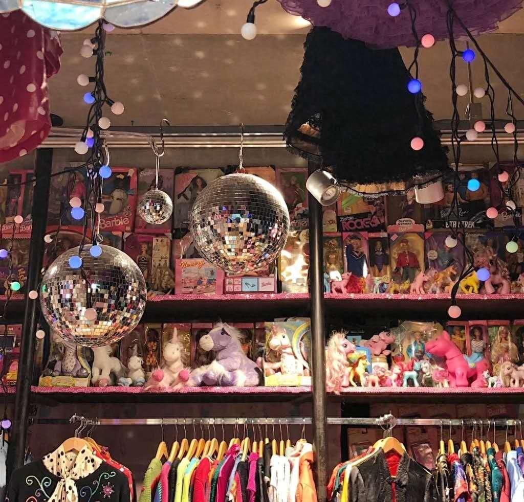 情感图 封面图｜热脸贴冷屁股的事情再也不要去做了