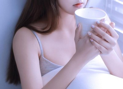 ​有女朋友还撩妹正常吗 带女生看看他常用的撩妹招数