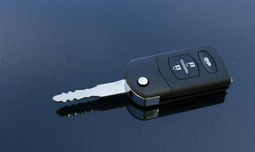 钥匙可以带上飞机吗还是要托运