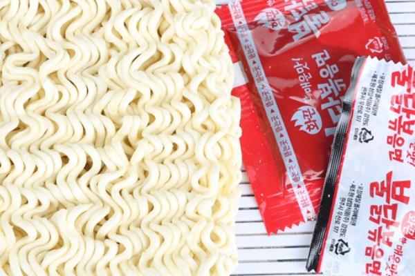 火鸡面为什么那么辣 居然是这个原因