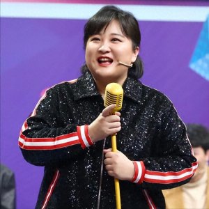 ​贾玲签约艺人大起底，张小斐荣升一姐，许君聪不一般