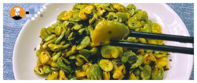 教你蚕豆简单做法，只需一炸一炒，蚕豆又香又脆，那叫一个赞！