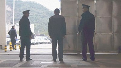 ​刑满释放，家属去接人出狱要注意什么？